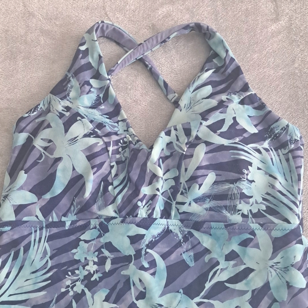 Athelta Swim Top Size M - Picture 2 of 4